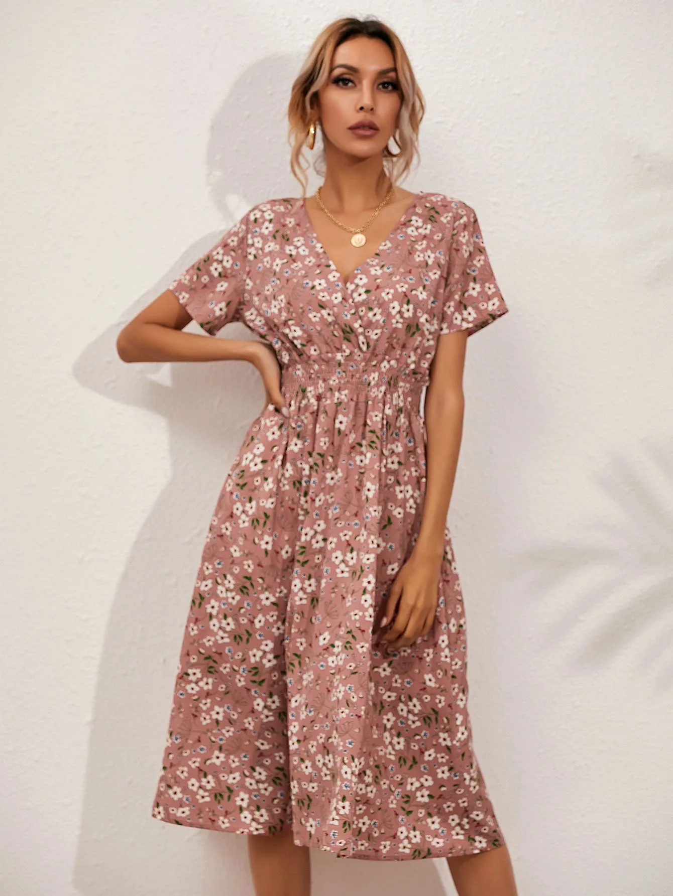 Fresh and Stylish Slim-Waist A- line Floral Dress